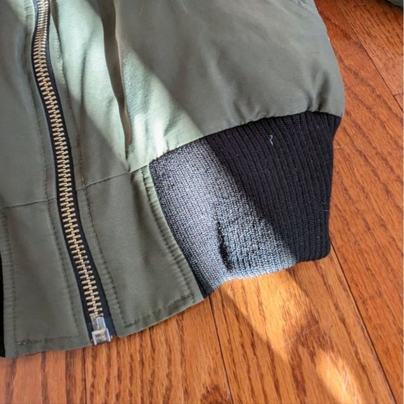 Moose Knuckles Debbie Bomber Jacket Small Olive - Picture 3 of 11